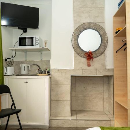 Amarillys Guest House เพรสตัน ภายนอก รูปภาพ