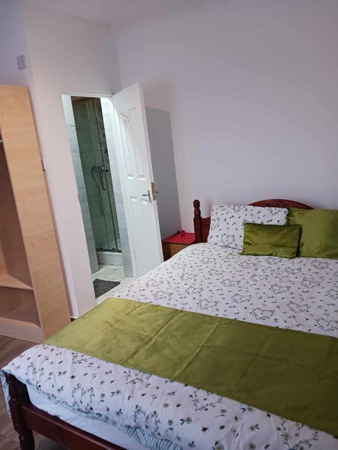 Amarillys Guest House เพรสตัน ภายนอก รูปภาพ